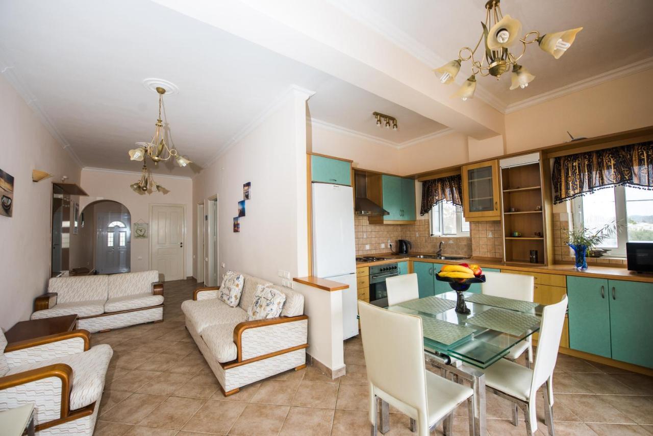 Pantelis Apartments Agios Georgios  Exterior foto