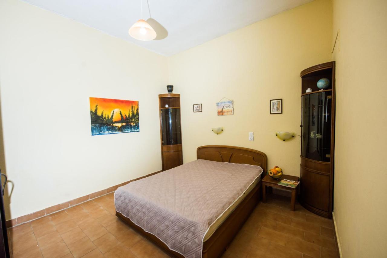 Pantelis Apartments Agios Georgios  Exterior foto